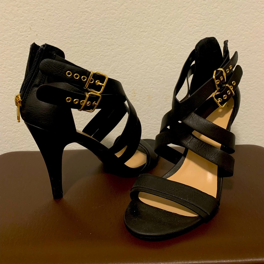 Black Heeled Shoes for Women